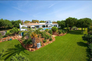 Cheap Holiday Cottages in Algarve