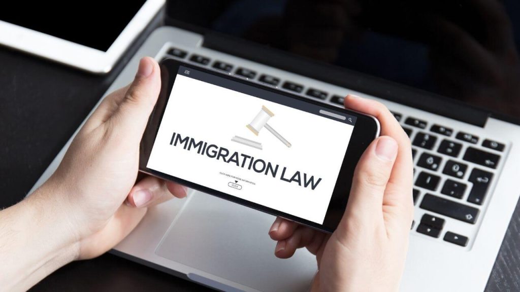How to Find the Best Immigration Lawyer in Indianapolis