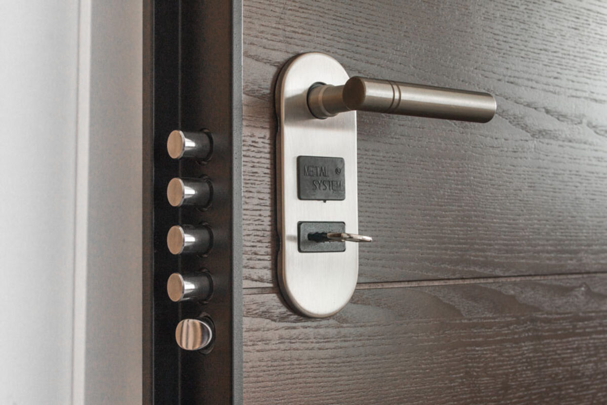 How To Repair A Sliding Door Lock 5 Key Steps To Follow