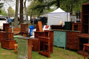 Things To Consider To Sell Antique Furniture