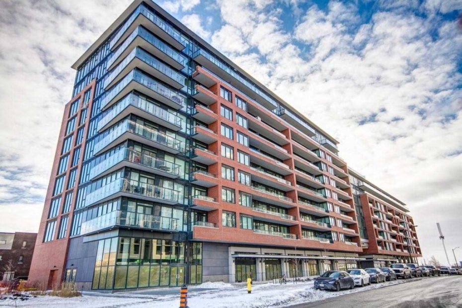 Condo for sale in Vaughan