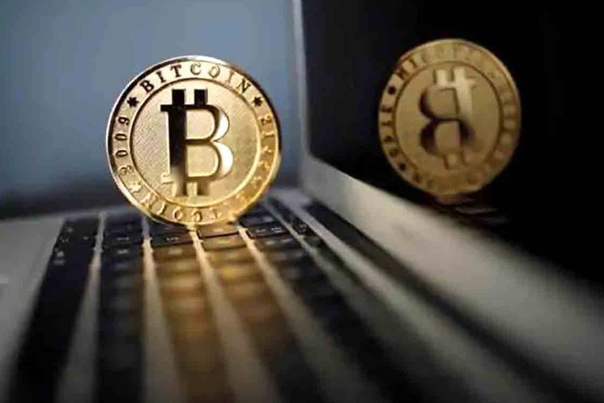 Decision to Invest in Bitcoins Rather Than Other Cryptocurrencies