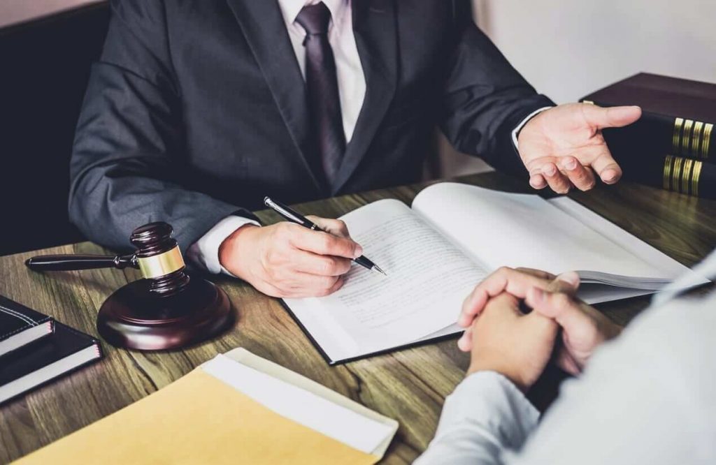 Business Litigation Lawyer