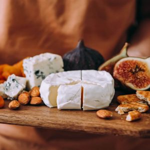 How To Organize Cheese Board Party