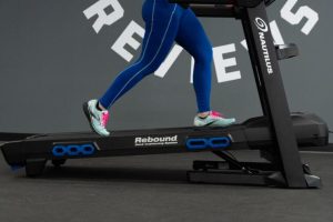 Benefits of Using a Treadmill in a Garage Gym