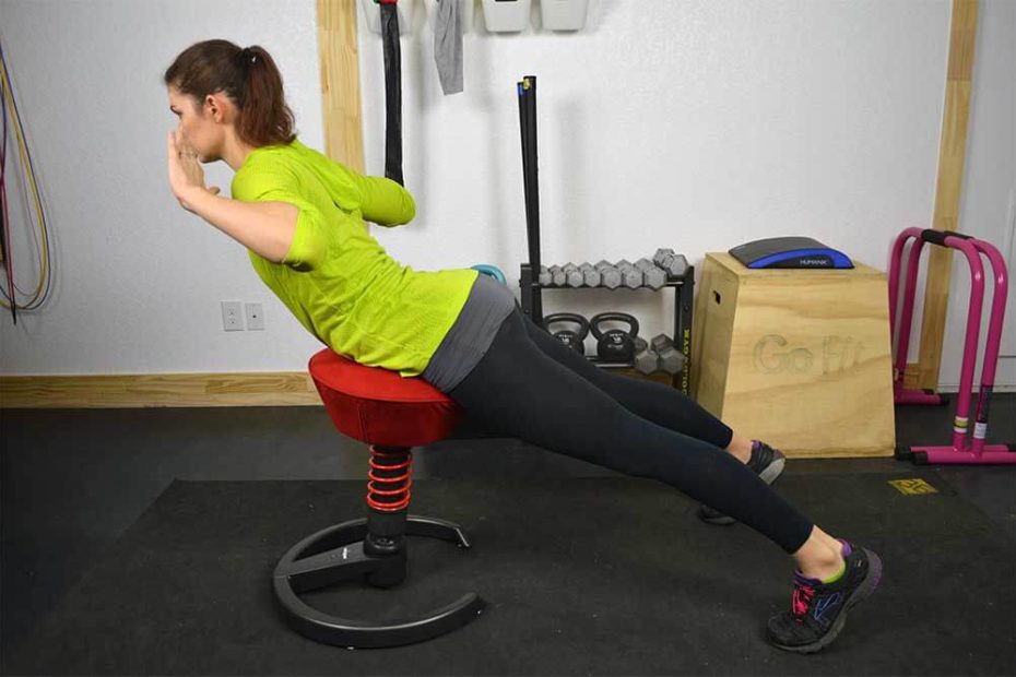 Choosing the Right Back Extension Machine