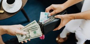 How to Save Big on USD-CAD Conversions in Toronto