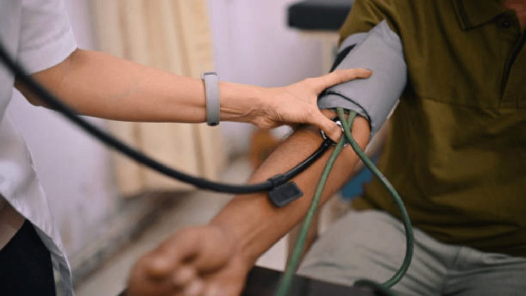 Ways to Manage High Blood Pressure Without Medication
